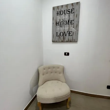 In Piazzetta 3* نابولي