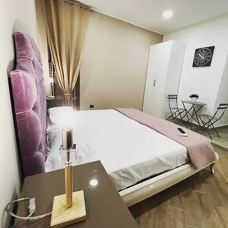 In Piazzetta فندق مبيت وإفطار