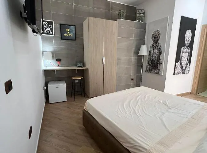 In Piazzetta 3* Neapel