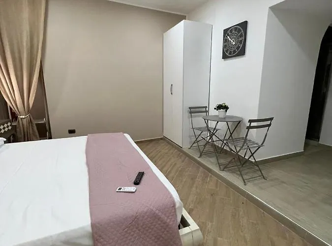 In Piazzetta 3* Neapel